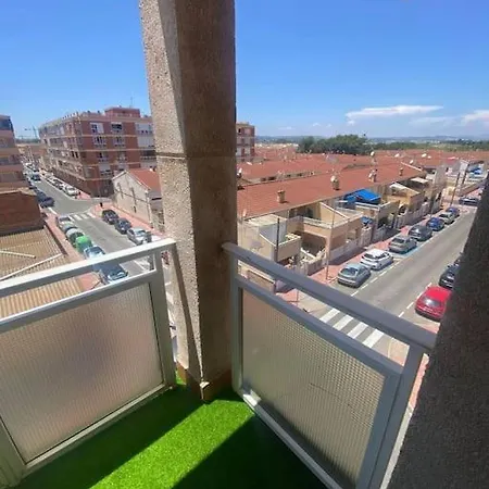 Playa De Naufragos Apartment Torrevieja