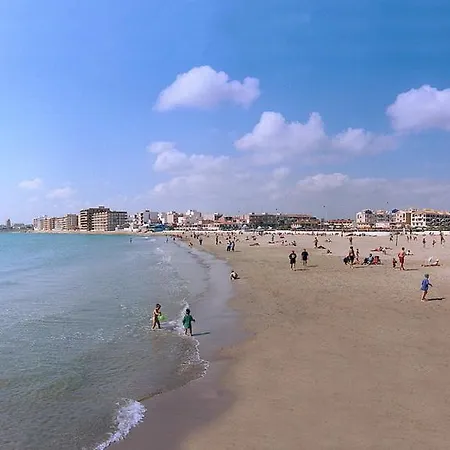 Playa De Naufragos Apartment Torrevieja